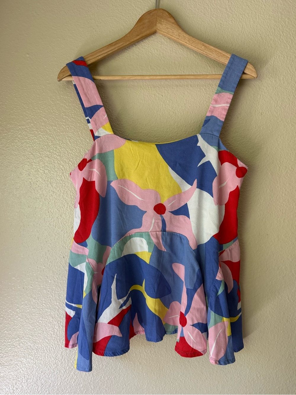 Mister Zimi Multicolor Floral Tank